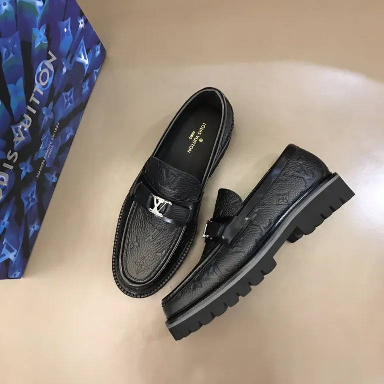 Louis Vuitton Shoe 